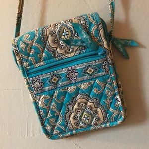 Vera Bradley crossbody!! Basically new!!